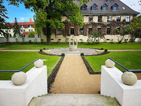 Denkmalgerechte Sanierung der Freianlage Luthereiche, Wittenberg